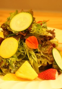 ミックス野菜サラダ